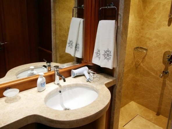 Kaya Güneri 5 – Mavi Yolculukta Deluxe Gulet