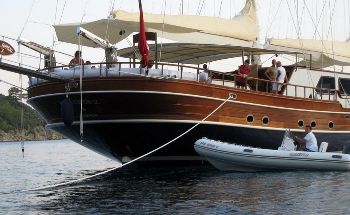 Kaya Güneri 5 – Mavi Yolculukta Deluxe Gulet