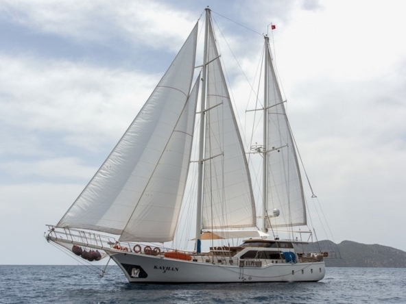 Kayhan 3 | Gulet Kiralama | 26m Lüks Gulet Fethiye