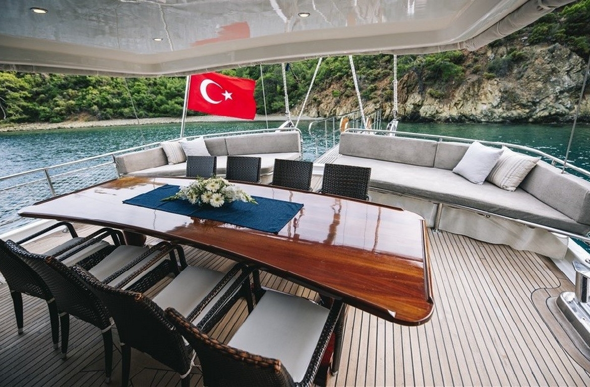 Kayhan 3 | Gulet Kiralama | 26m Lüks Gulet Fethiye