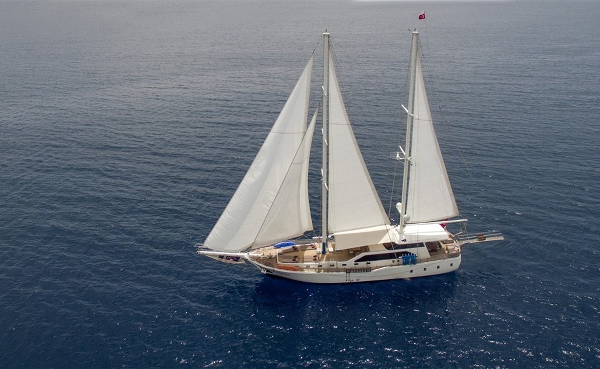 Kayhan 3 | Gulet Kiralama | 26m Lüks Gulet Fethiye