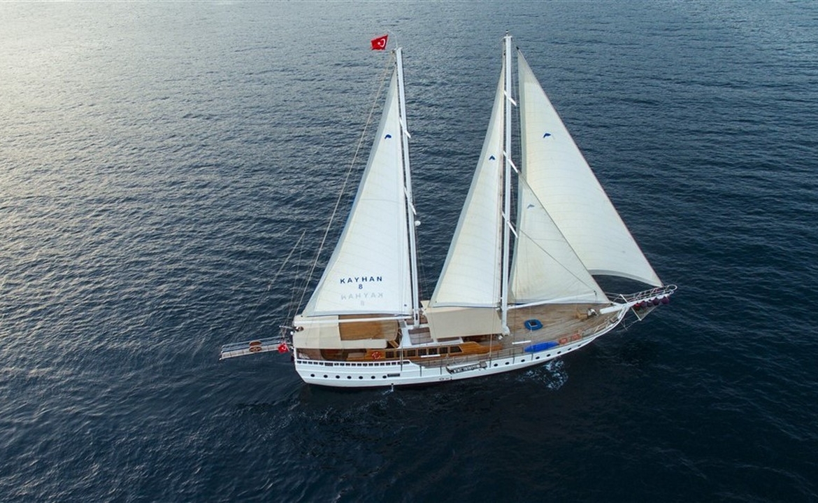 Kayhan 8 – Konforlu 6 Kabinli Lüks Gulet Tatili