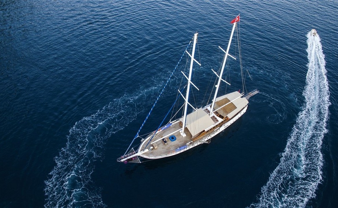 Kayhan 8 – Konforlu 6 Kabinli Lüks Gulet Tatili