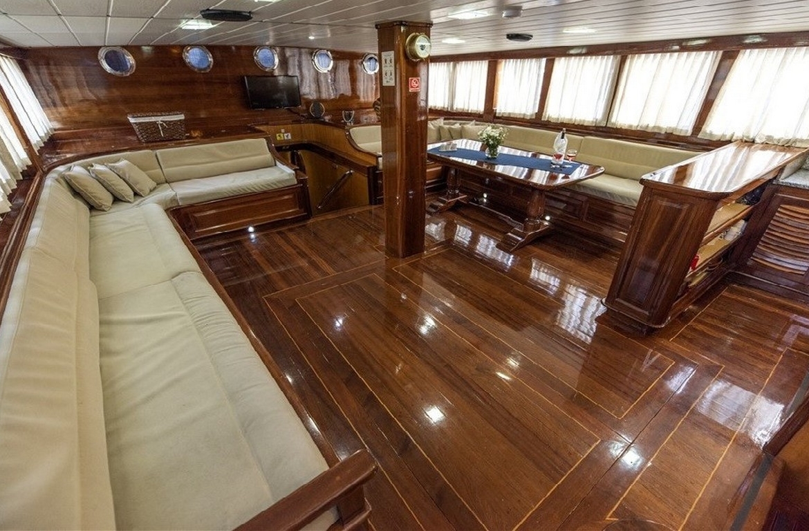 Kayhan 8 – Konforlu 6 Kabinli Lüks Gulet Tatili