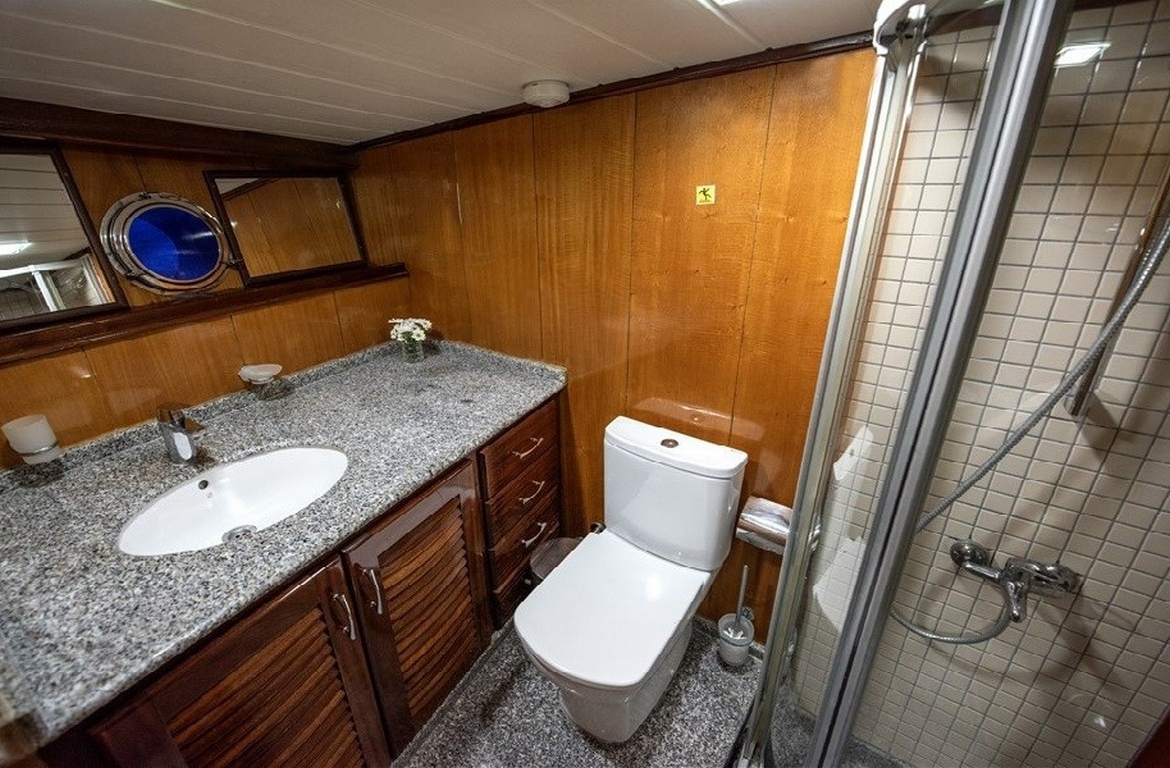 Kayhan 8 – Konforlu 6 Kabinli Lüks Gulet Tatili