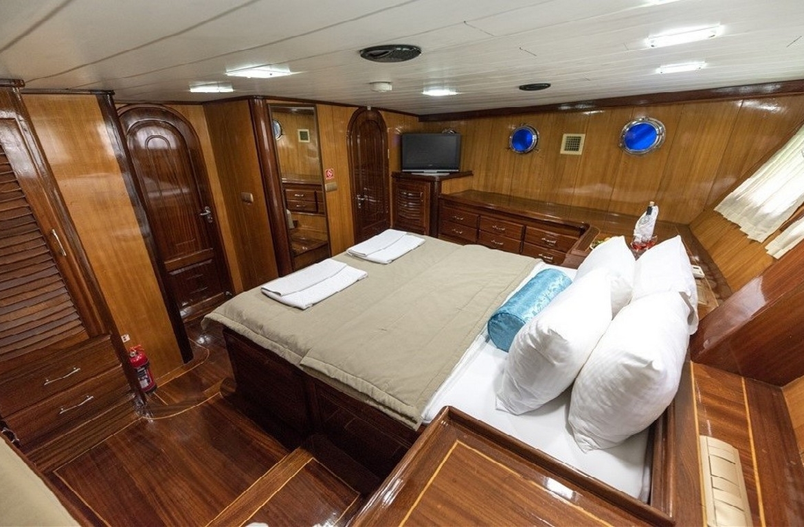 Kayhan 8 – Konforlu 6 Kabinli Lüks Gulet Tatili