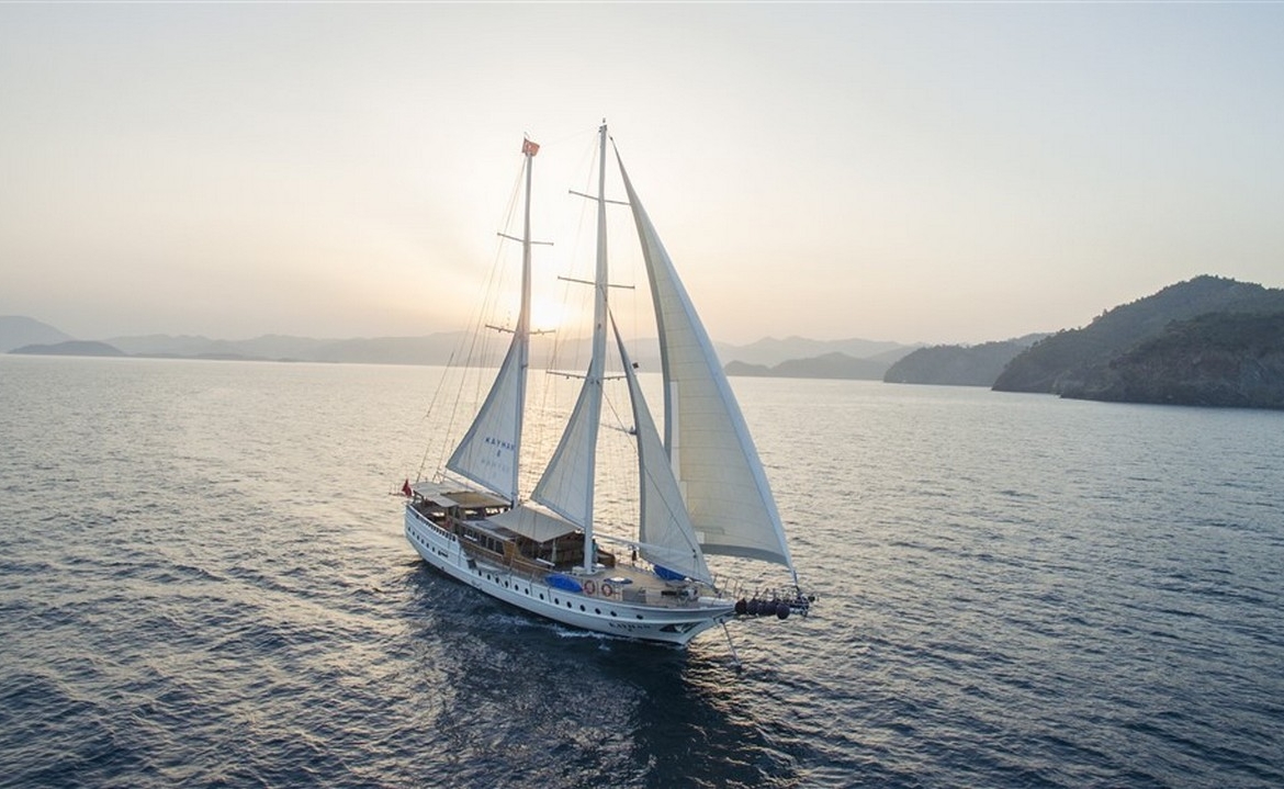 Kayhan 8 – Konforlu 6 Kabinli Lüks Gulet Tatili