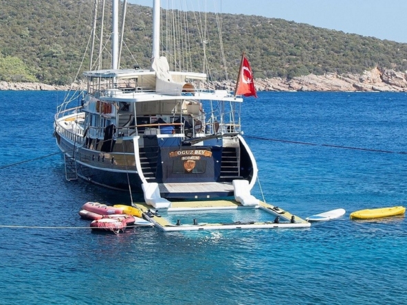 Oğuz Bey Gulet | Marmaris Lüks Tekne Kiralama