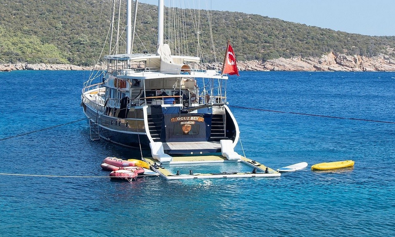 Oğuz Bey Gulet | Marmaris Lüks Tekne Kiralama