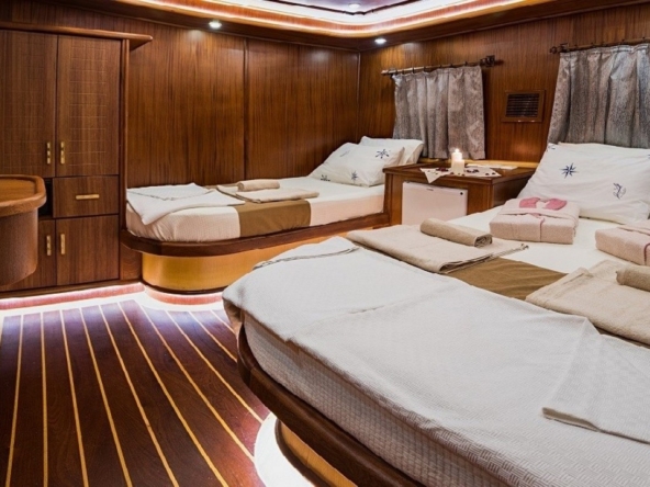 8 kabinli S Nur Taylan ile Marmaris, Göcek ve Datça koylarında su sporları, konfor ve lüks bir mavi yolculuk deneyimi.