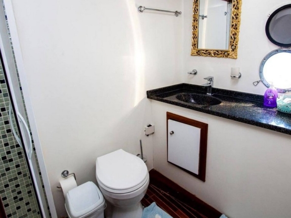 Sirena Gulet ile Adriyatik’te Split çıkışlı özel mavi yolculuk deneyimi. 5 kabin, 10 kişilik konfor ve profesyonel mürettebatla unutulmaz bir tatil sizi bekliyor.