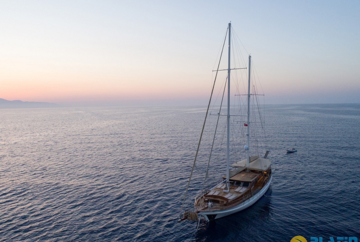 Arabella Yat Gulet Tekne Kiralik Luks Platin Yatçılık
