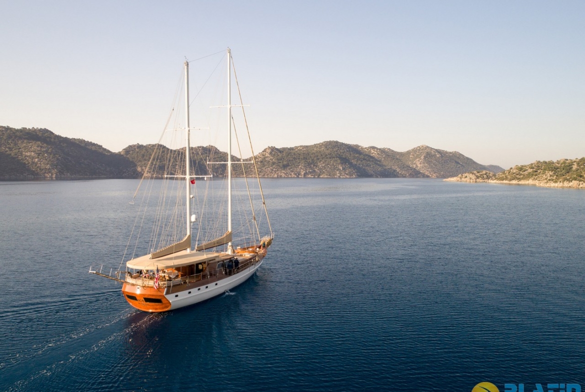 Arabella Yat Gulet Tekne Kiralik Luks Platin Yatçılık