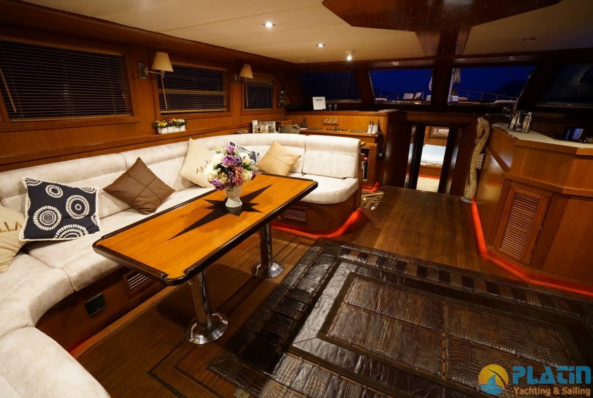Arabella Yat Gulet Tekne Kiralik Luks Platin Yatçılık