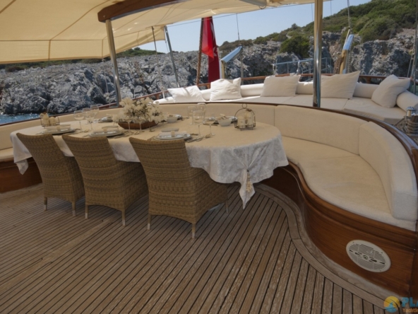 Arif Kaptan A Kiralik Gulet Yat Tekne Mavi Yolculuk Tur