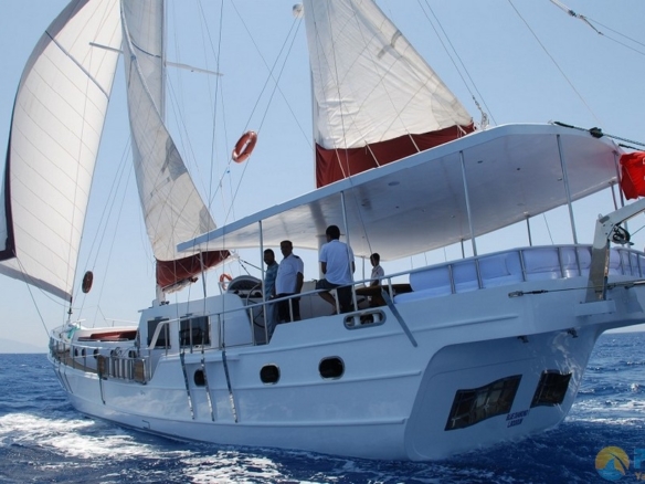 Blue Diamond Kiralik Gulet Tekne Yat Mavi Yolculuk
