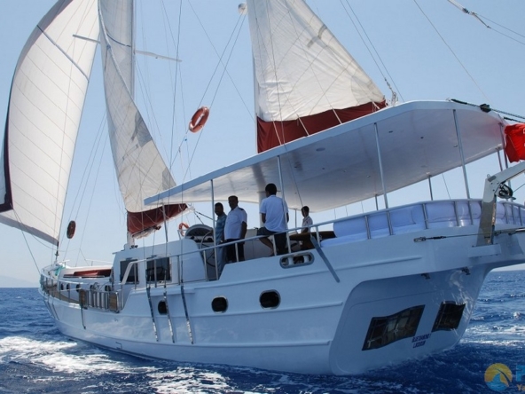 Blue Diamond Kiralik Gulet Tekne Yat Mavi Yolculuk