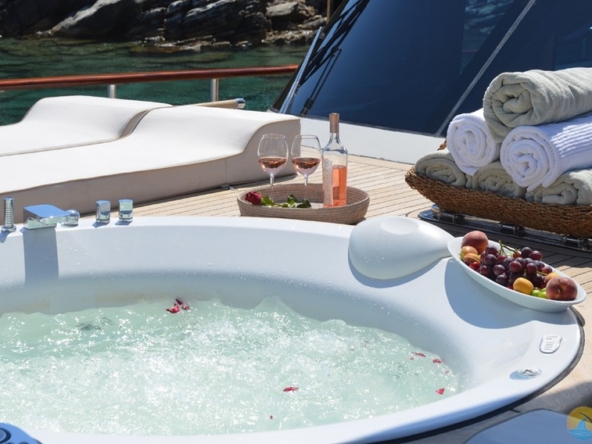 Blue Heaven Kiralik Gulet Yat Tekne Mavi Yolculuk Tur