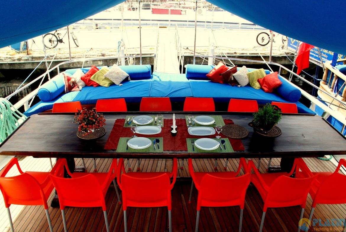 Erkan 4 Kiralik Gulet Yat Tekne Mavi Yolculuk Tur