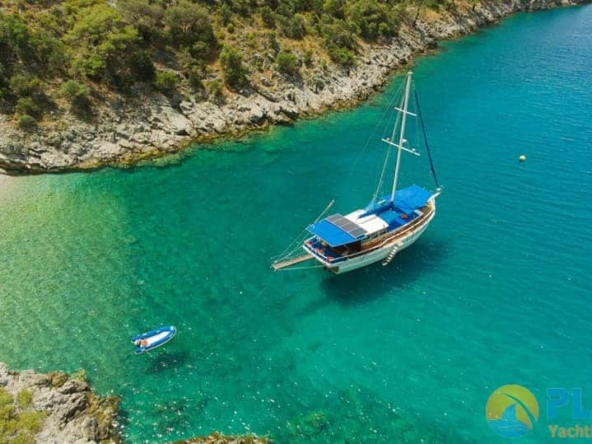 Kiralık 6 Kişilik 3 Kabin küçük Tekne Yat Gulet Fethiye