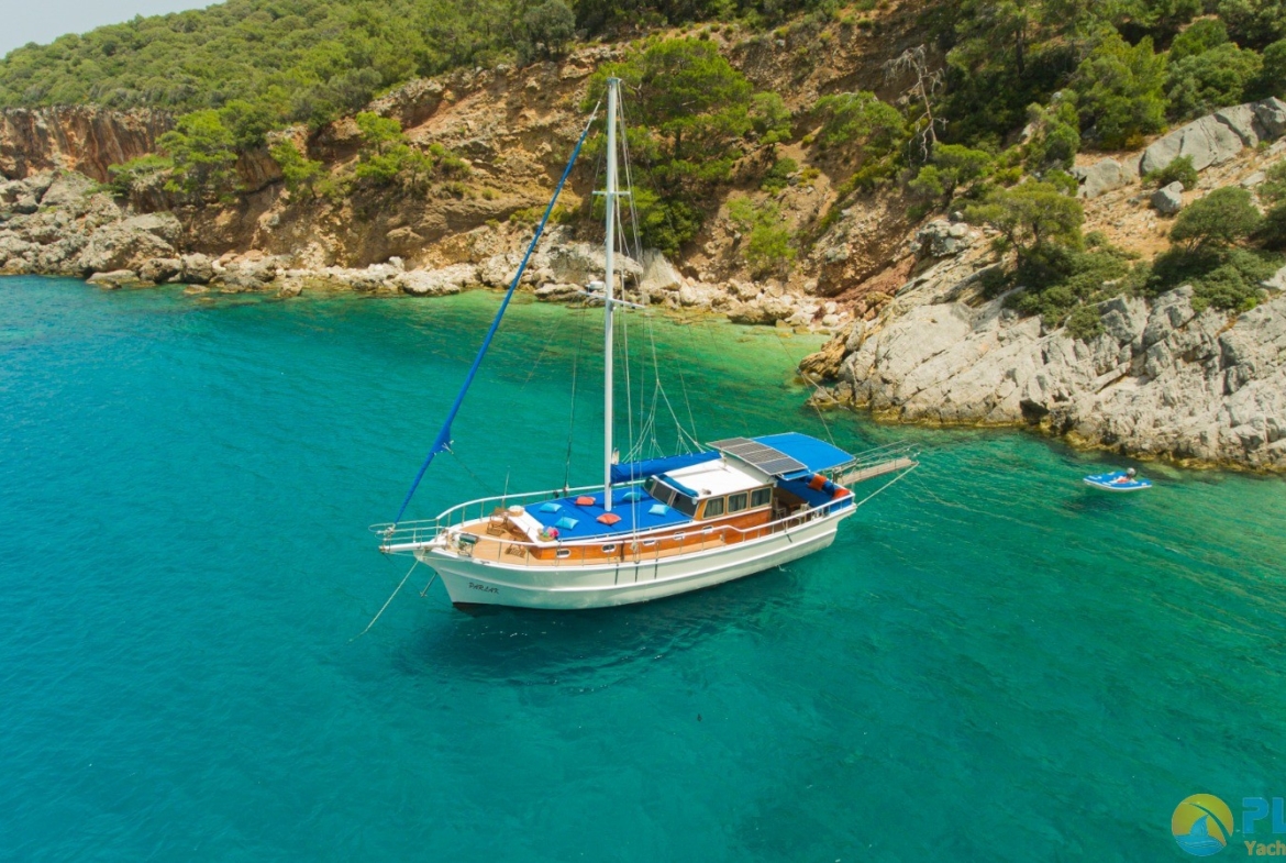 Kiralık 6 Kişilik 3 Kabin küçük Tekne Yat Gulet Fethiye 3