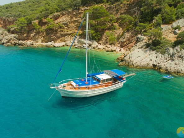 Kiralık 6 Kişilik 3 Kabin küçük Tekne Yat Gulet Fethiye 3