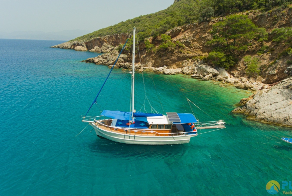 Kiralık 6 Kişilik 3 Kabin küçük Tekne Yat Gulet Fethiye 3