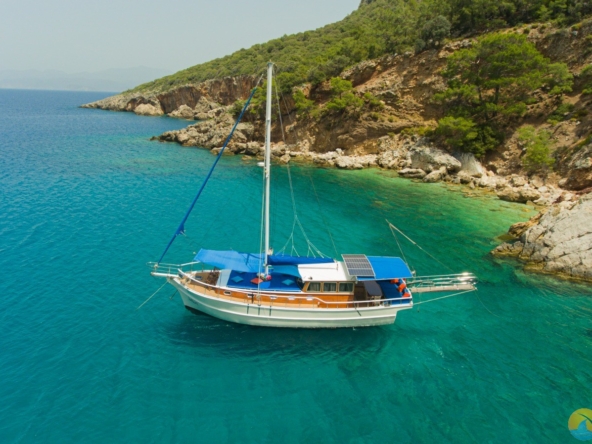 Kiralık 6 Kişilik 3 Kabin küçük Tekne Yat Gulet Fethiye 3