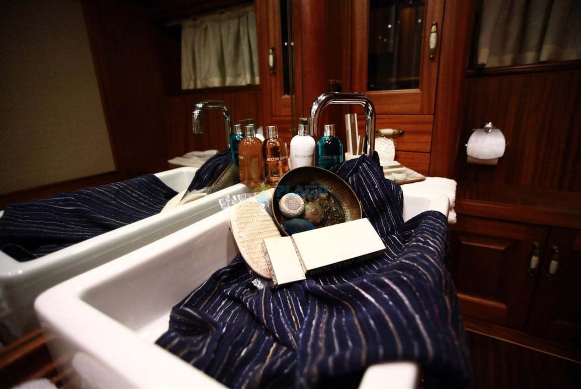 Nurten a Gulet yat Tekne kiralama