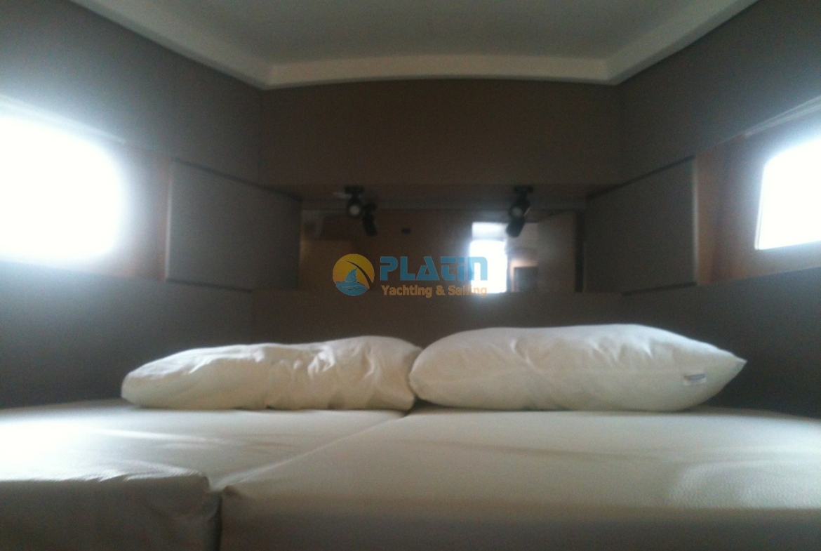 Oceanis 38 Kiralık Yelkenli Bareboat