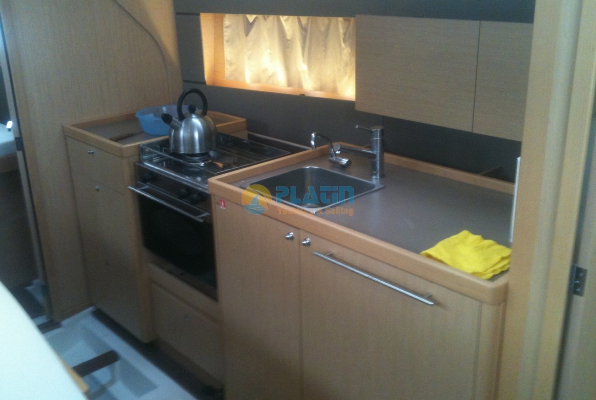 Oceanis 38 Kiralık Yelkenli Bareboat