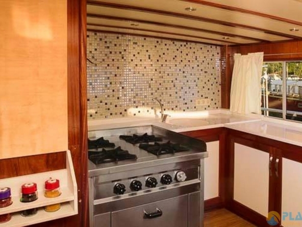 Ufuk Ela Kiralik Tekne Yat Mavi Yolculuk Tur