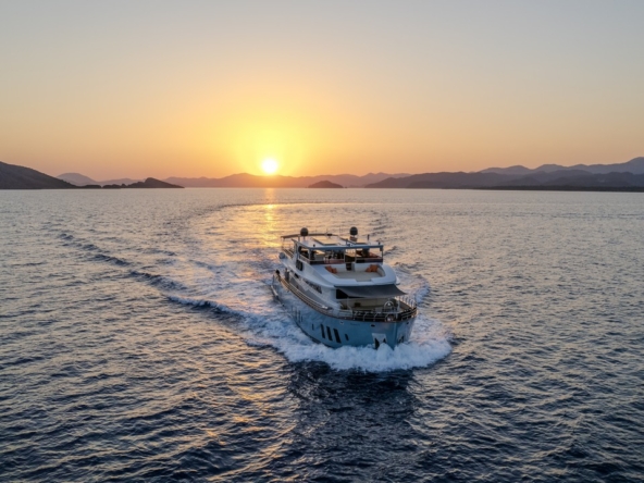 Fethiye Trawler Kiralama | Simay F ile Premium Deniz Tatili