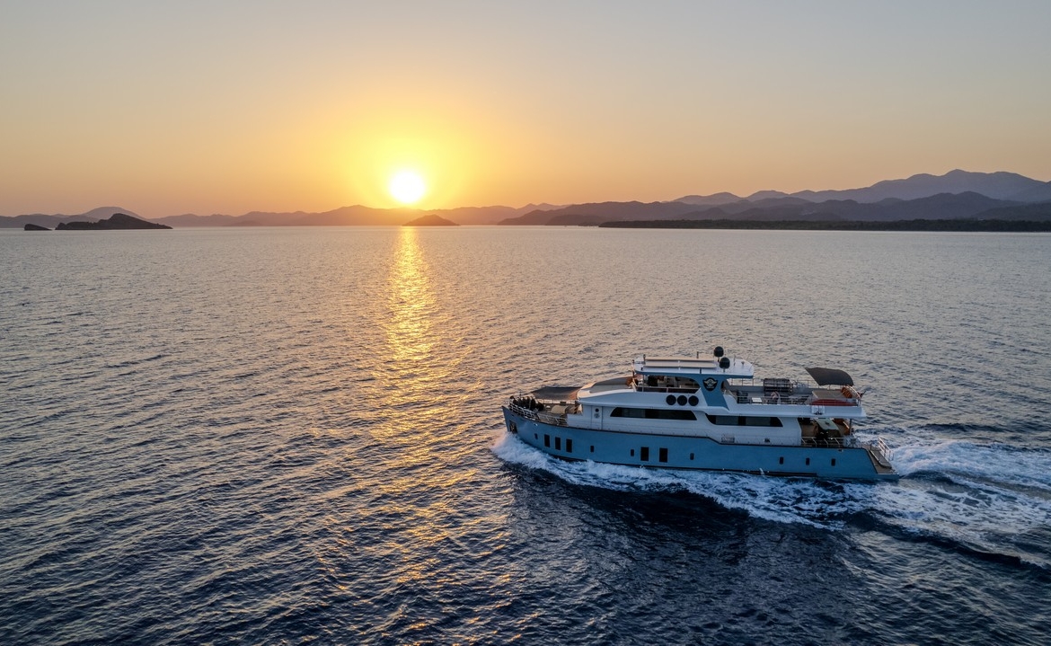 Fethiye Trawler Kiralama | Simay F ile Premium Deniz Tatili