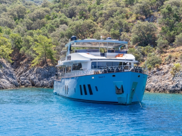 Fethiye Trawler Kiralama | Simay F ile Premium Deniz Tatili