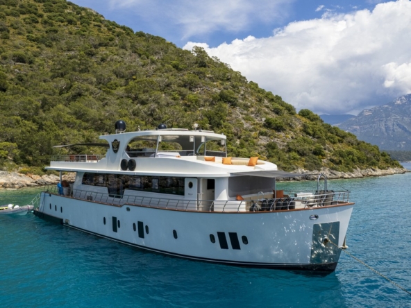 Simay S Trawler Kiralama | Lüks Haftalık Mavi Yolculuk