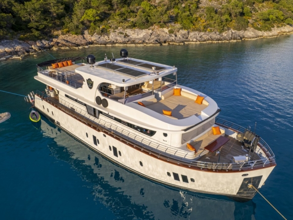 Simay S Trawler Kiralama | Lüks Haftalık Mavi Yolculuk
