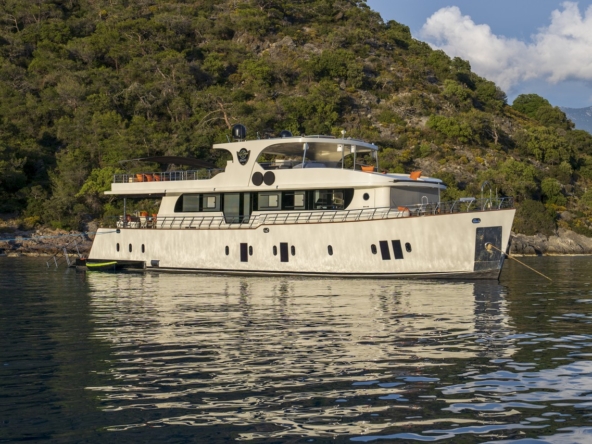 Simay S Trawler Kiralama | Lüks Haftalık Mavi Yolculuk