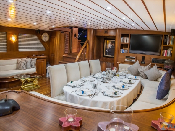 Bedia Sultan Kiralık Gulet Yat Tekne Mavi Yolculuk Tur