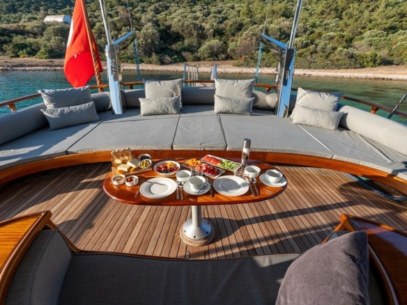 Bedia Sultan Gulet | Lüks Gulet Kiralama Bodrum