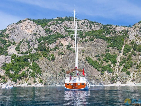 Ceyda 2 Kiralik Gulet Yat Tekne Marmaris