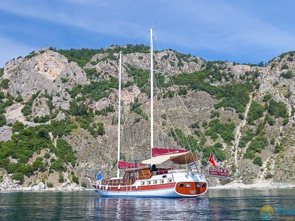 Ceyda 2 Kiralik Gulet Yat Tekne Marmaris
