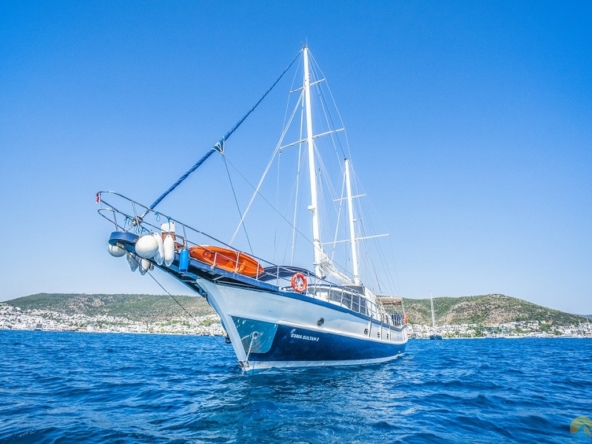 Esma Sultan 2 Kiralık Gulet Yat Tekne Mavi Yolculuk Tur