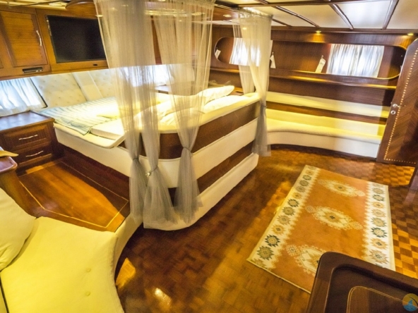 Esma Sultan 2 Kiralık Gulet Yat Tekne Mavi Yolculuk Tur