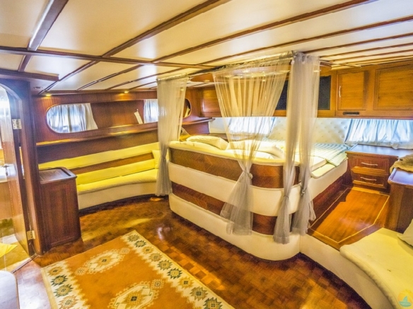 Esma Sultan 2 Kiralık Gulet Yat Tekne Mavi Yolculuk Tur