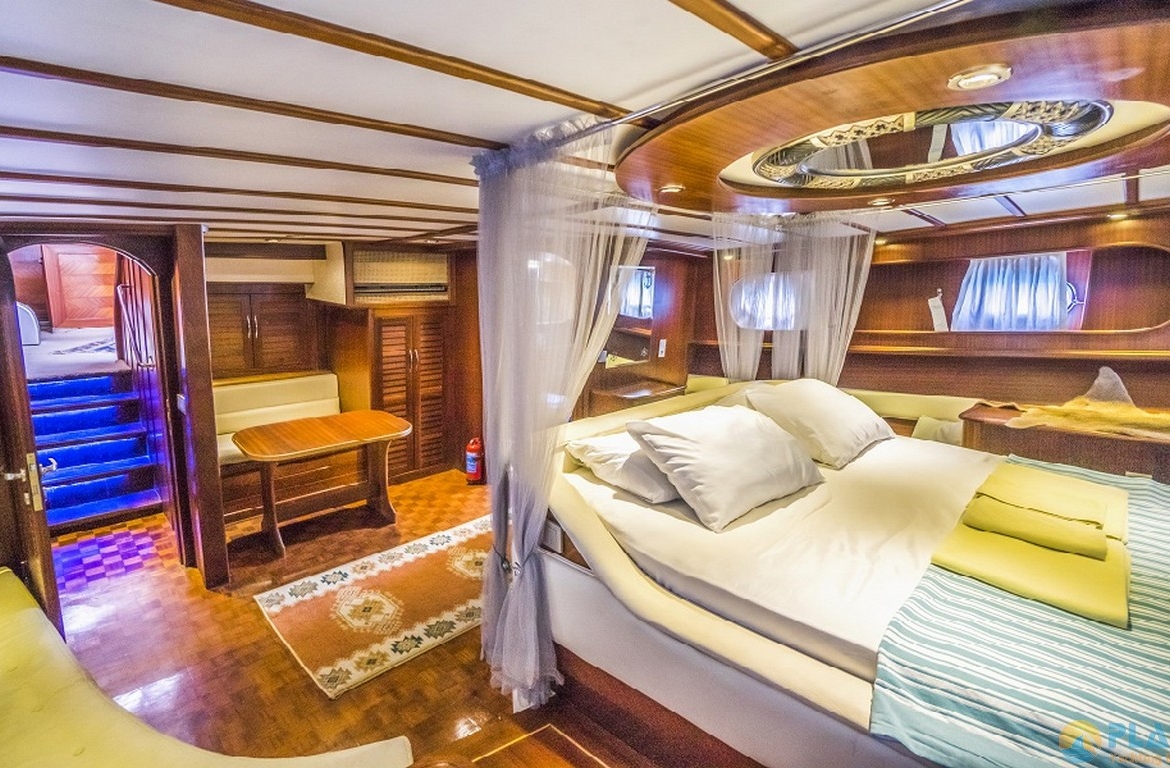 Esma Sultan 2 Kiralık Gulet Yat Tekne Mavi Yolculuk Tur