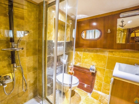 Esma Sultan 2 Kiralık Gulet Yat Tekne Mavi Yolculuk Tur