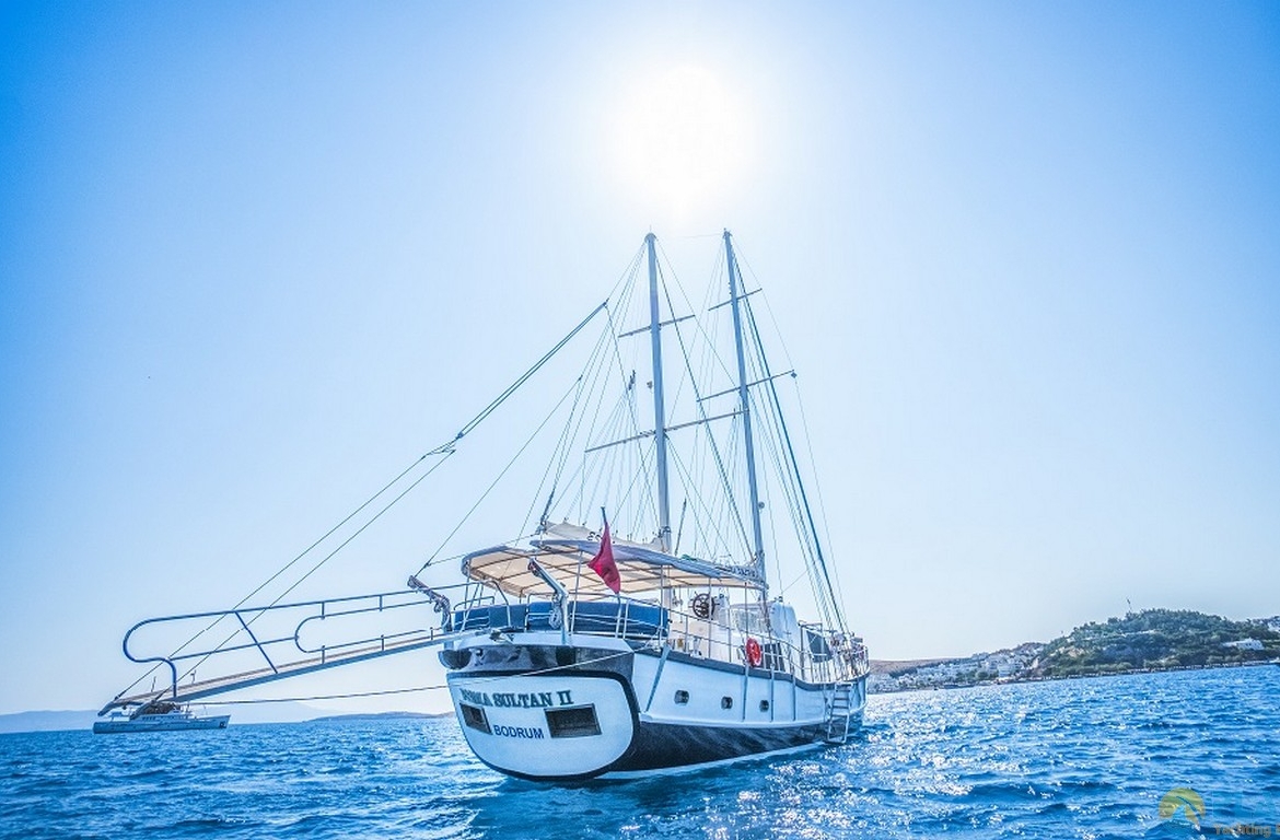 Esma Sultan 2 Kiralık Gulet Yat Tekne Mavi Yolculuk Tur