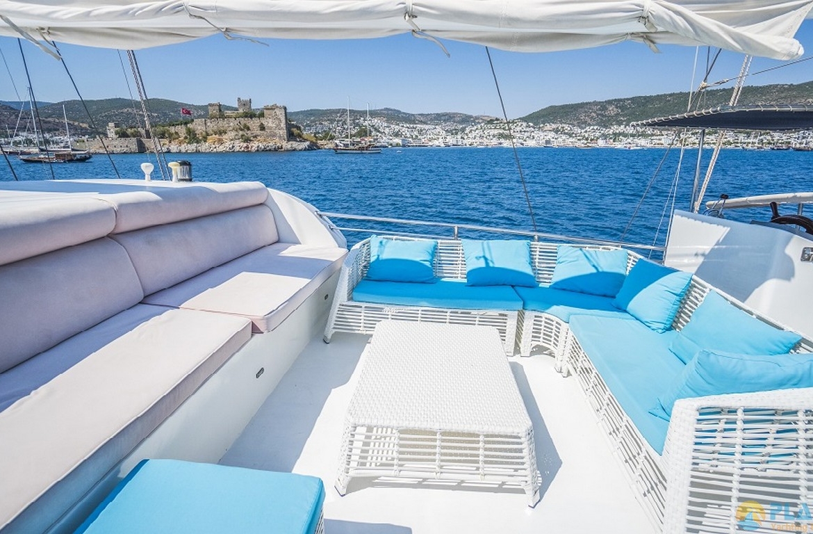 Esma Sultan 2 Kiralık Gulet Yat Tekne Mavi Yolculuk Tur