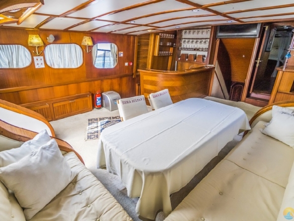 Esma Sultan 2 Kiralık Gulet Yat Tekne Mavi Yolculuk Tur